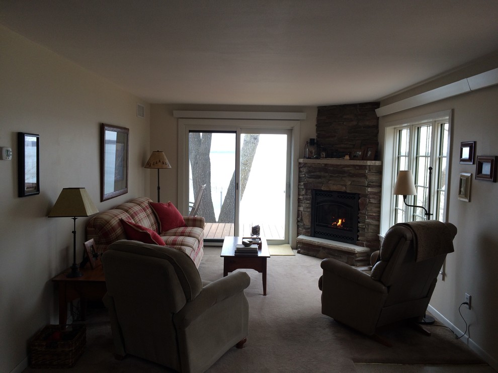 Ship Shape Lake Home - BEFORE