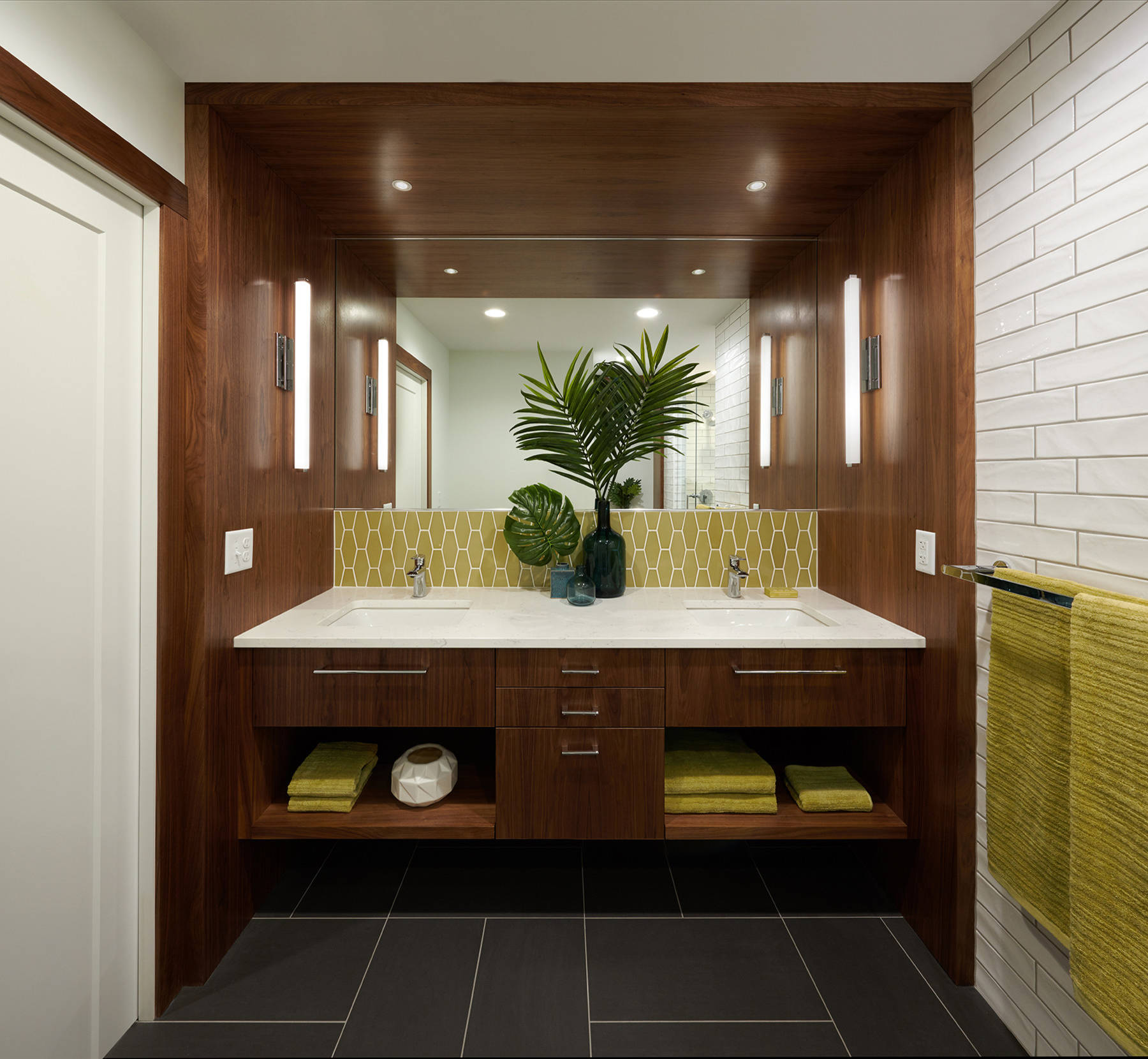 Mid-Century Master Bath