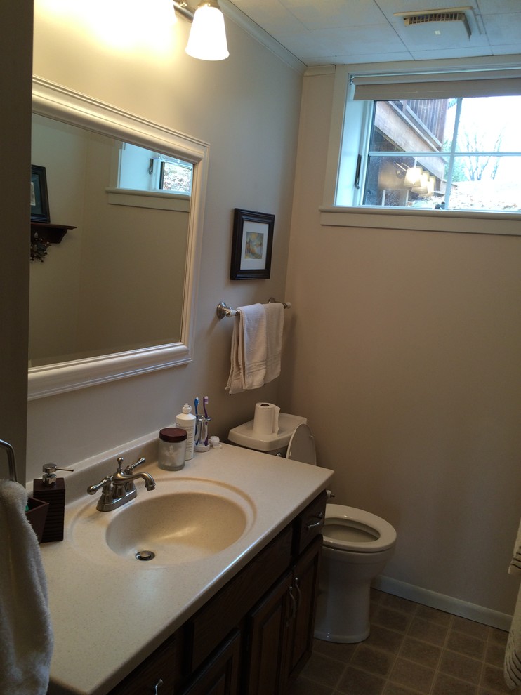 Ship Shape Lake Home - BEFORE